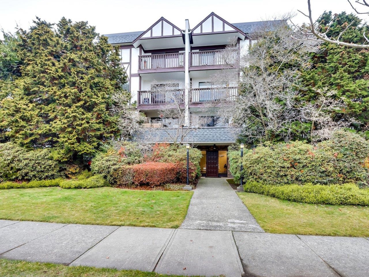 #209, 310 E. 3rd St., West Vancouver, British Columbia    - Photo 1 - R2755087